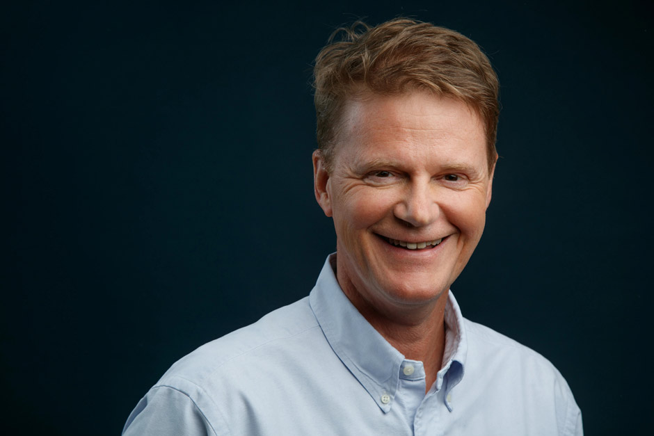 olivier Frank est chirurgien ophtalmologue pour la clinique 20 dixieme, un centre de laser vision rouennais