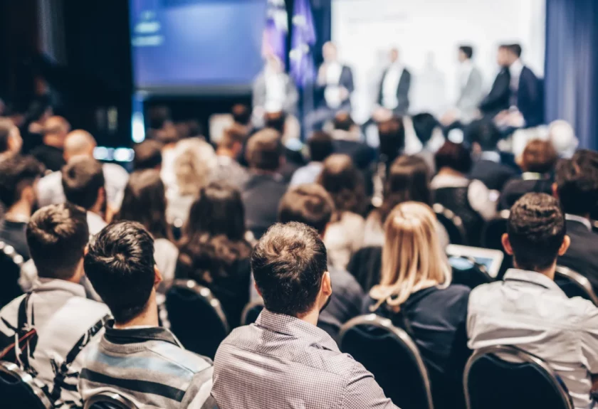 le congres ESCRS à Barcelone, congrès d'ophtalmologie reconnue par ophtAI