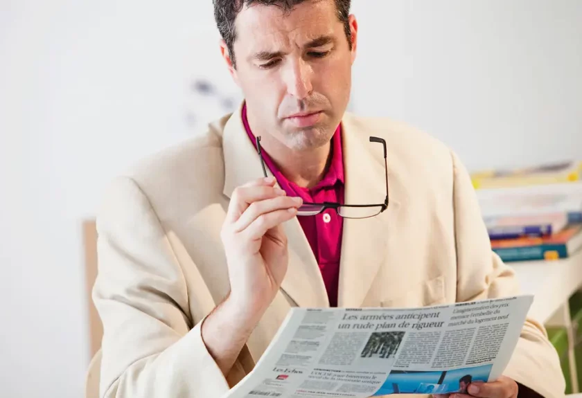 Opération chirurgicale pour guérir la présbytie recommandée avant 45ans